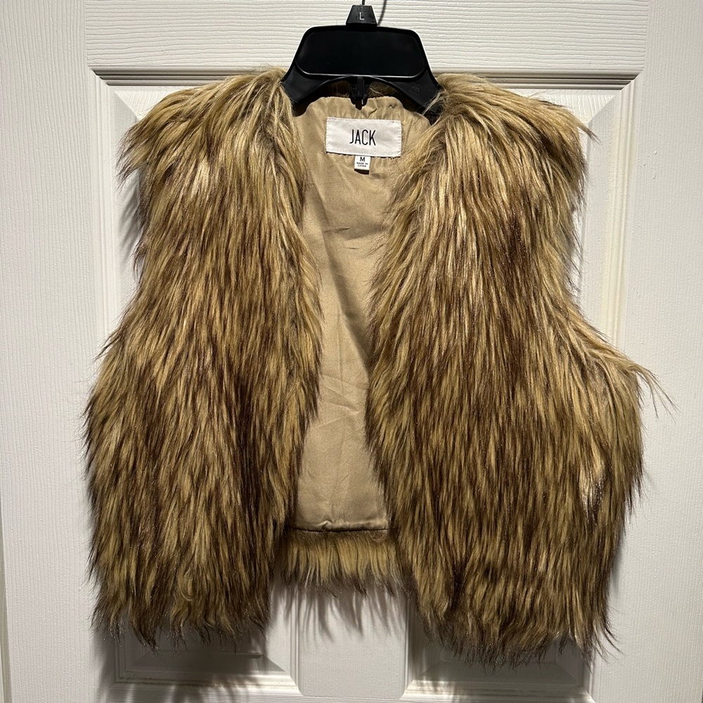 Jack by BB Dakota Faux Fur Vest in Brown and Tan